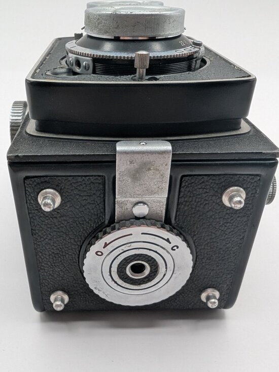 Yashica Yashicaflex C TLR 6x6 Film Camera 80mm F3.5 Lens Japan - Picture 10 of 12